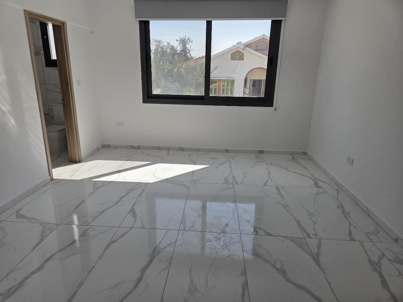 5 bedroom Detached house for rent