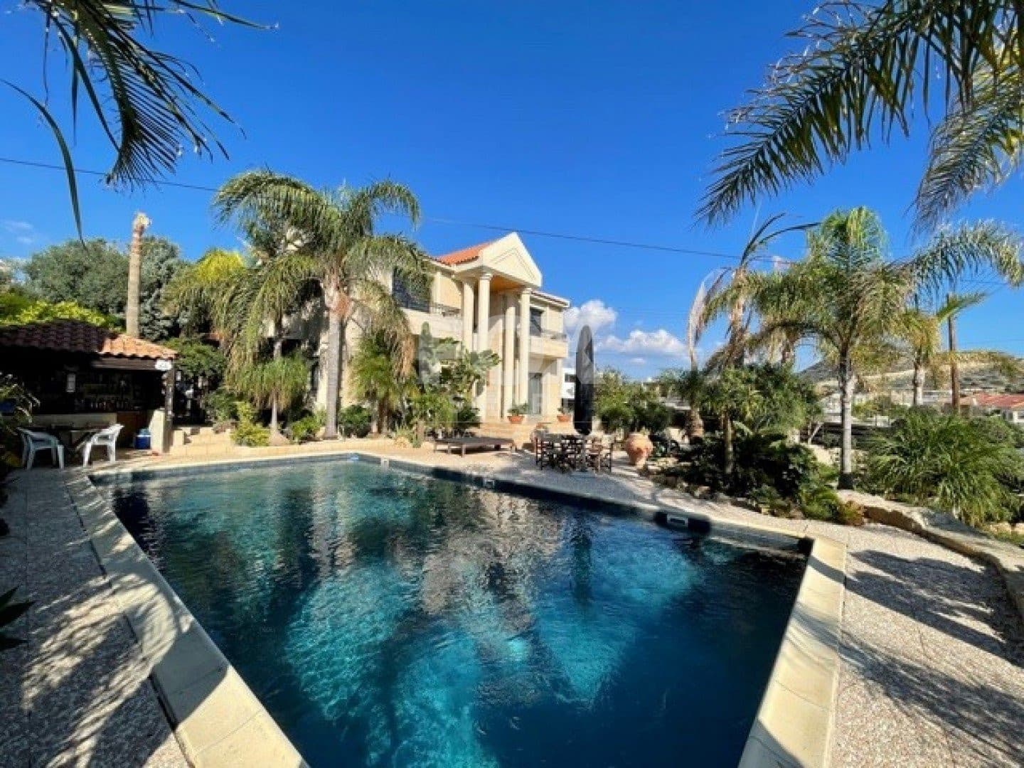 5 Bedroom Detached House for Sale in Limassol, Agios Athanasios