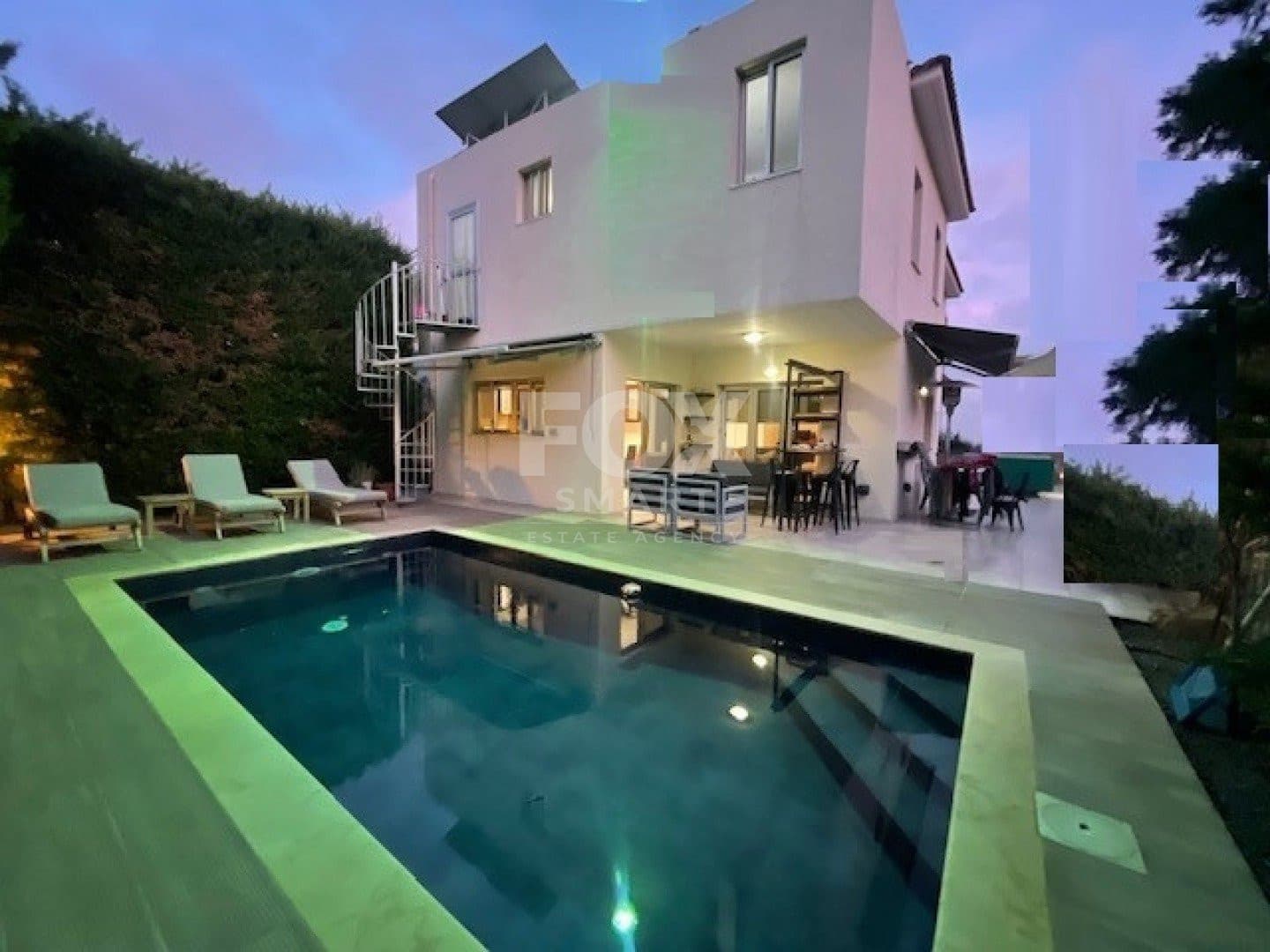 4 Bedroom Detached House for Sale in Limassol, Agios Athanasios