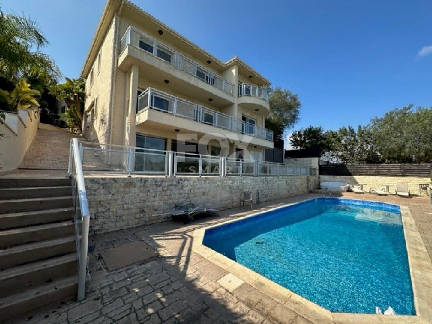 4 Bedroom Detached House for Sale in Limassol, Agia Paraskevi