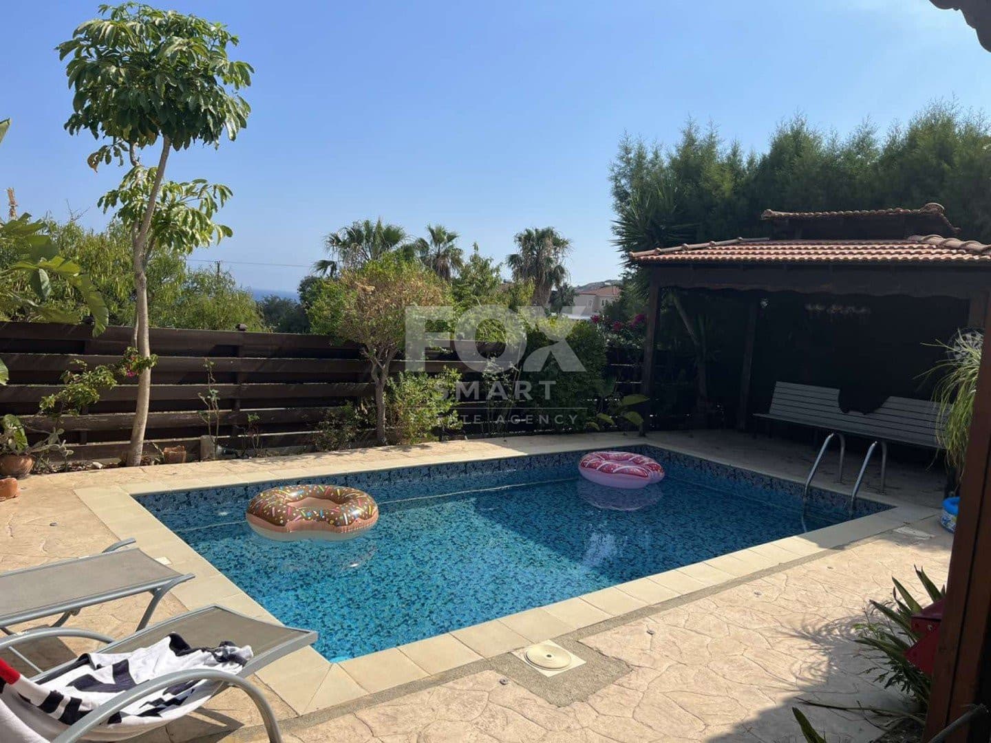 2 Bedroom Detached House for Rent in Limassol, Agios Tychon