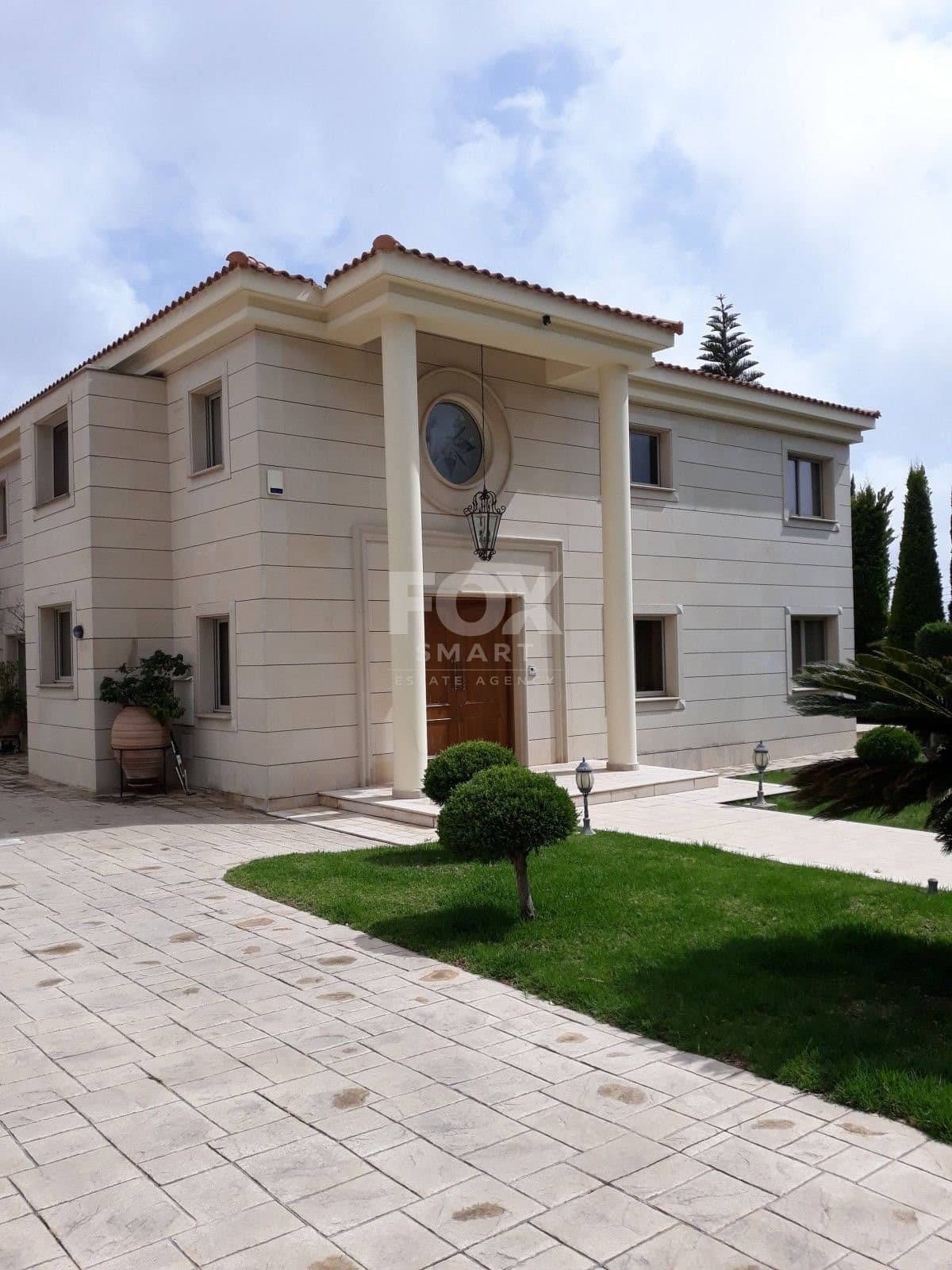 6 Bedroom Villa for Sale in Paphos, Tala