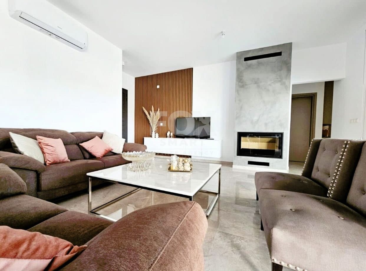 4 Bedroom Villa for Sale in Paphos, Empa