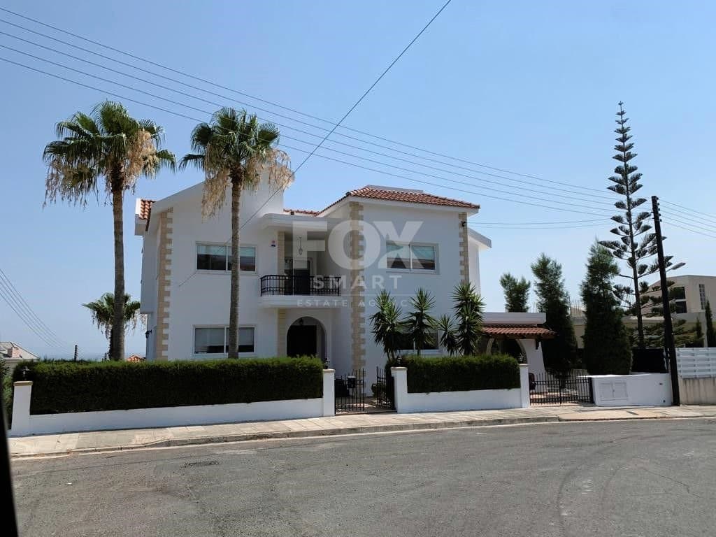 5 Bedroom Detached House for Sale in Limassol, Panthea