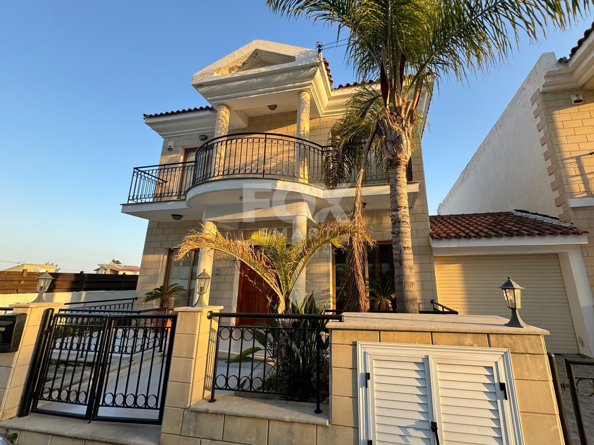 4 Bedroom Detached House for Sale in Limassol, Agios Athanasios