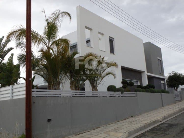 5 Bedroom Detached House for Sale in Limassol, Panthea