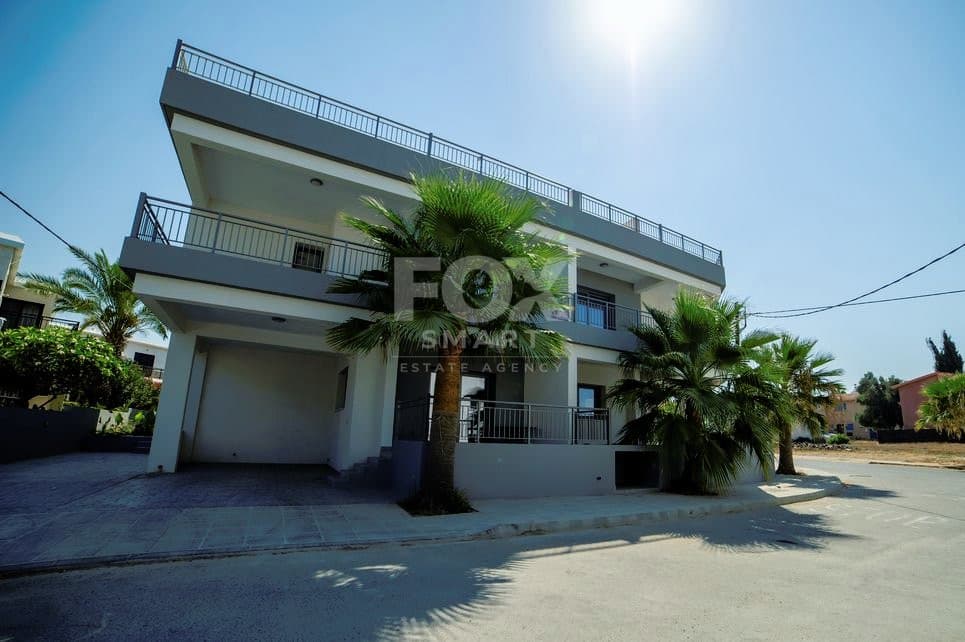 3 Bedroom Apartment for Sale in Paphos, Tombs Of the Kings