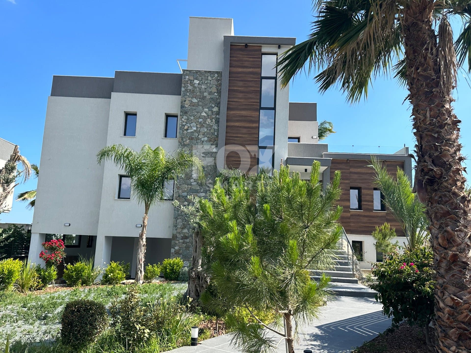 6 Bedroom Villa for Rent in Limassol, Parekklisia