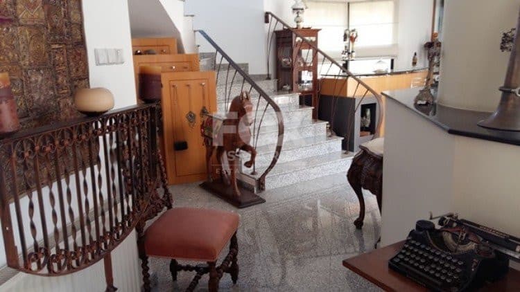5 Bedroom Detached House for Rent in Limassol, Agios Sillas