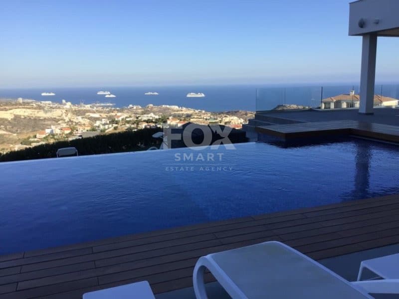 4 Bedroom Villa for Sale in Limassol, Agios Tychon
