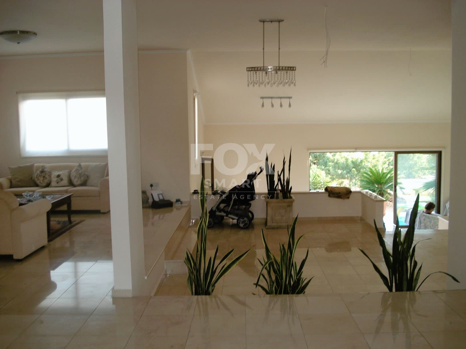 5 Bedroom Villa for Sale in Paphos, Konia