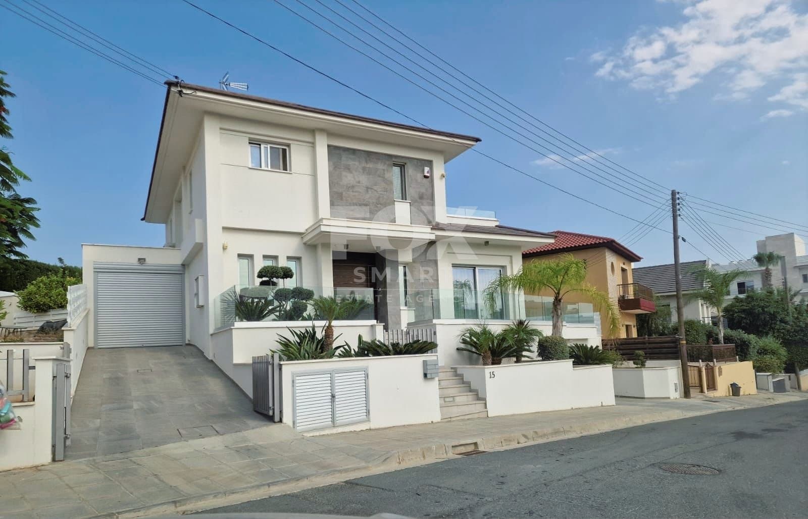 5 Bedroom Detached House for Sale in Limassol, Agios Athanasios