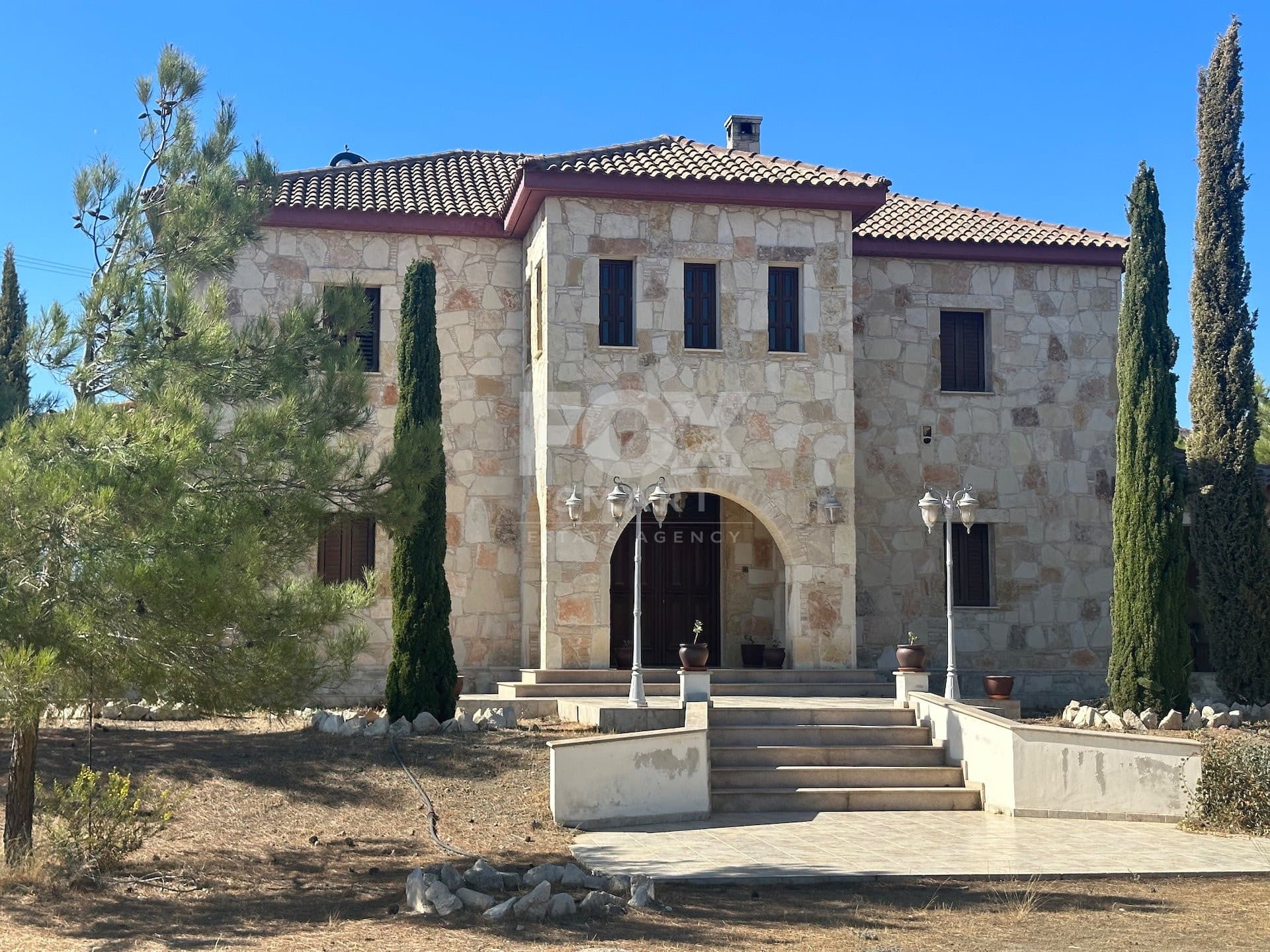 5 Bedroom Villa for Sale in Limassol, Moni