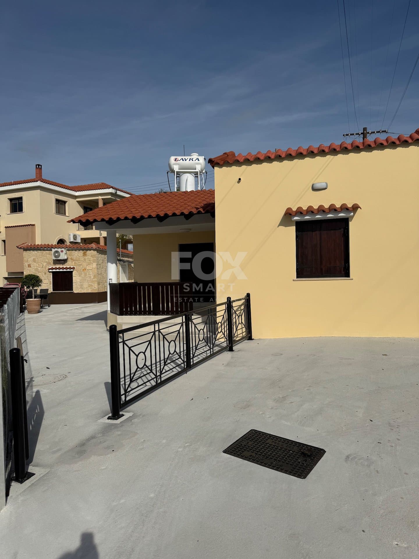 2 Bedroom Bungalow for Sale in Paphos, Acheleia