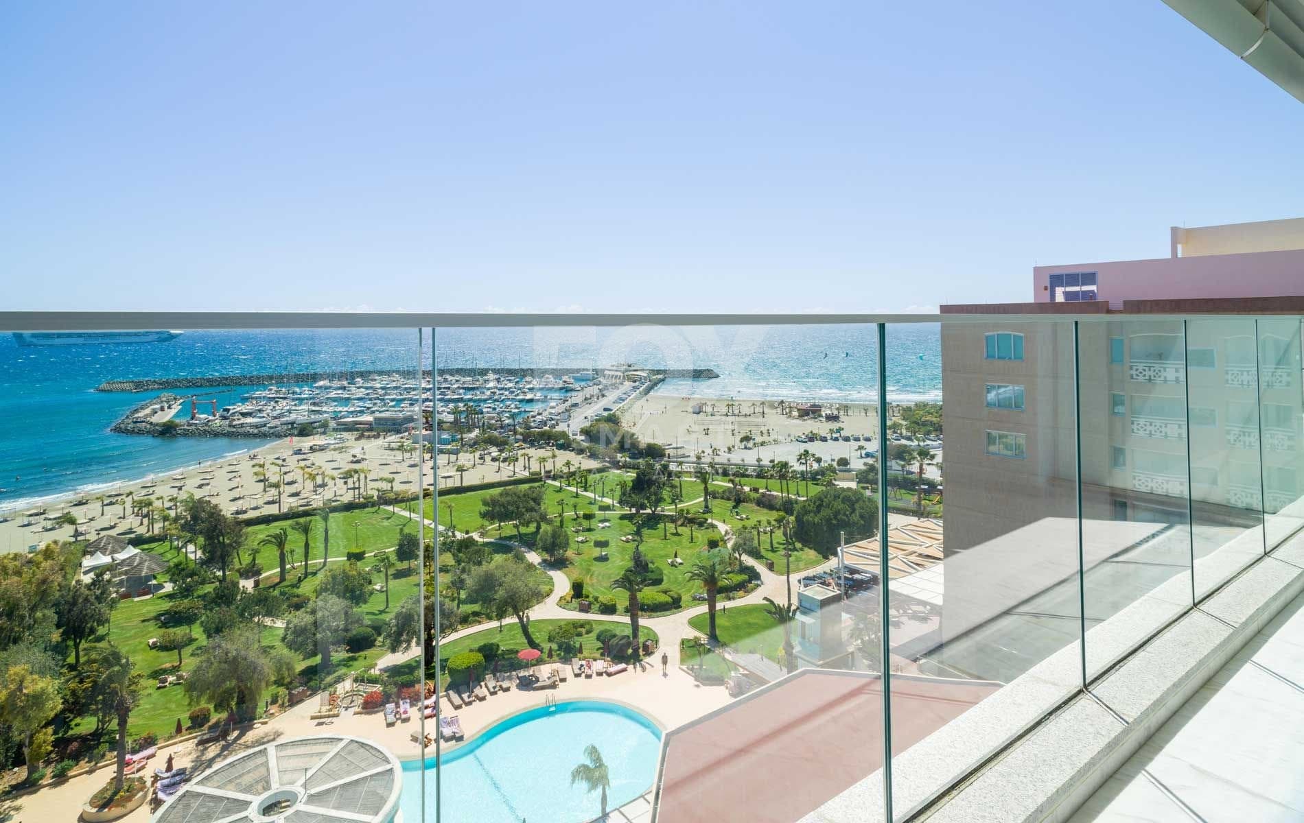 4 Bedroom Apartment for Sale in Limassol, Pyrgos - Tourist Area