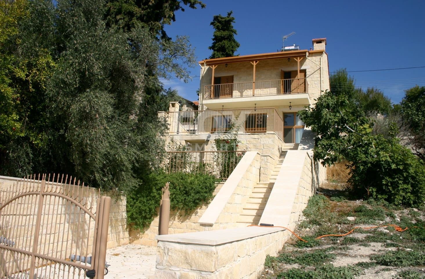 3 Bedroom Detached House for Rent in Limassol, Vouni