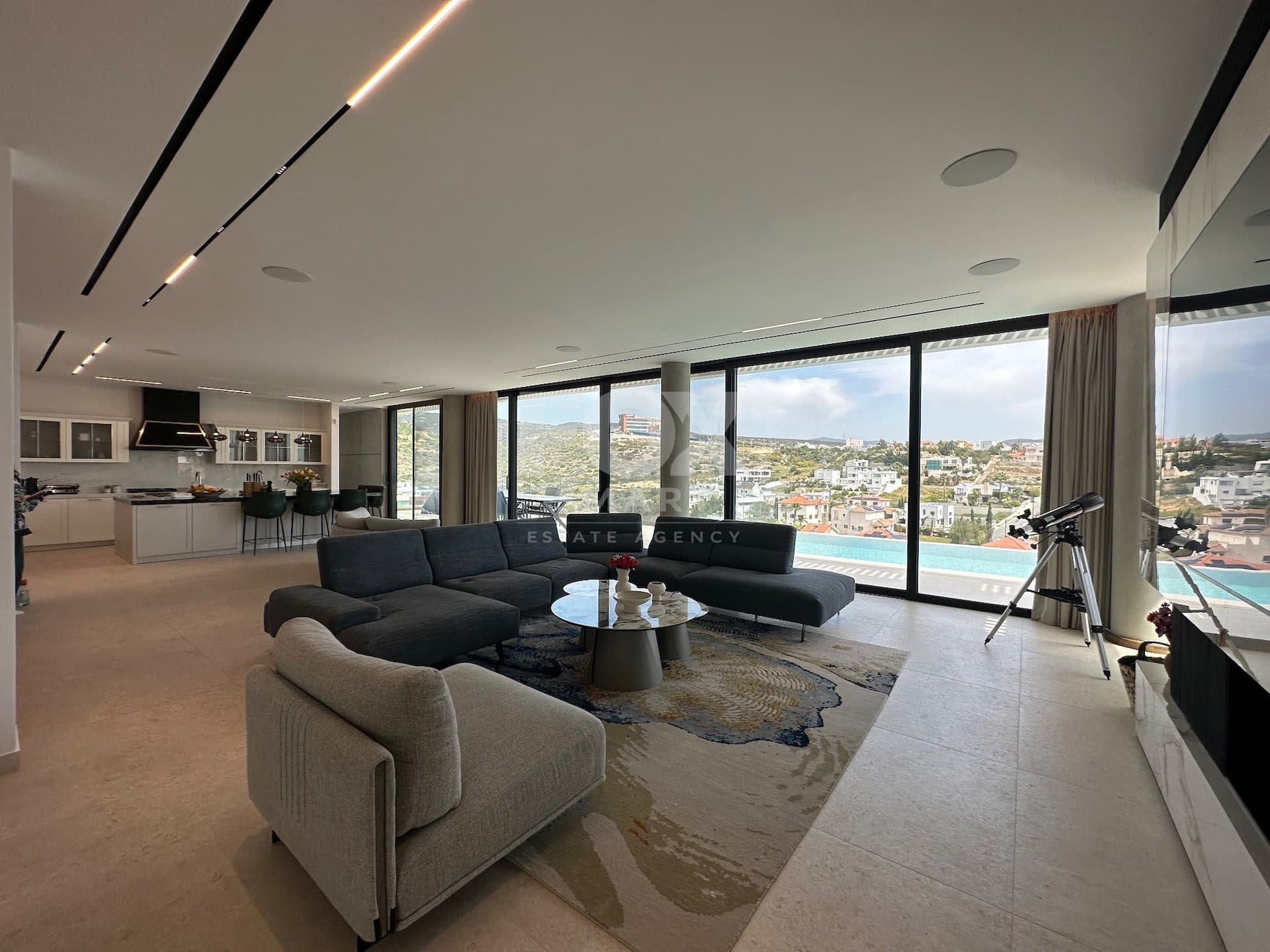 5 Bedroom Villa for Sale in Limassol, Agios Athanasios