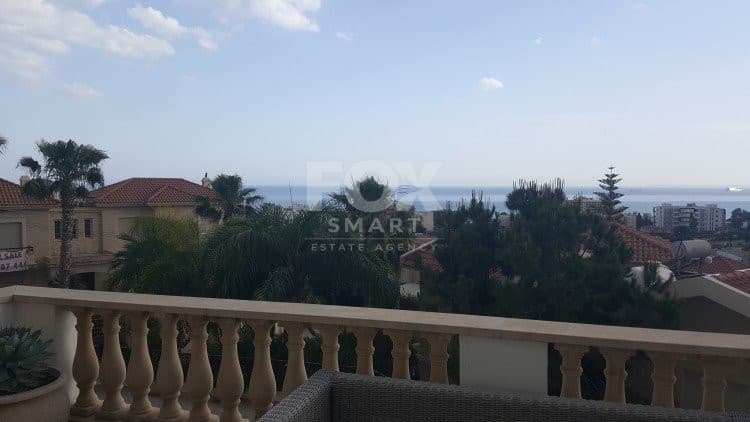 6 Bedroom Detached House for Sale in Limassol, Agios Tychon