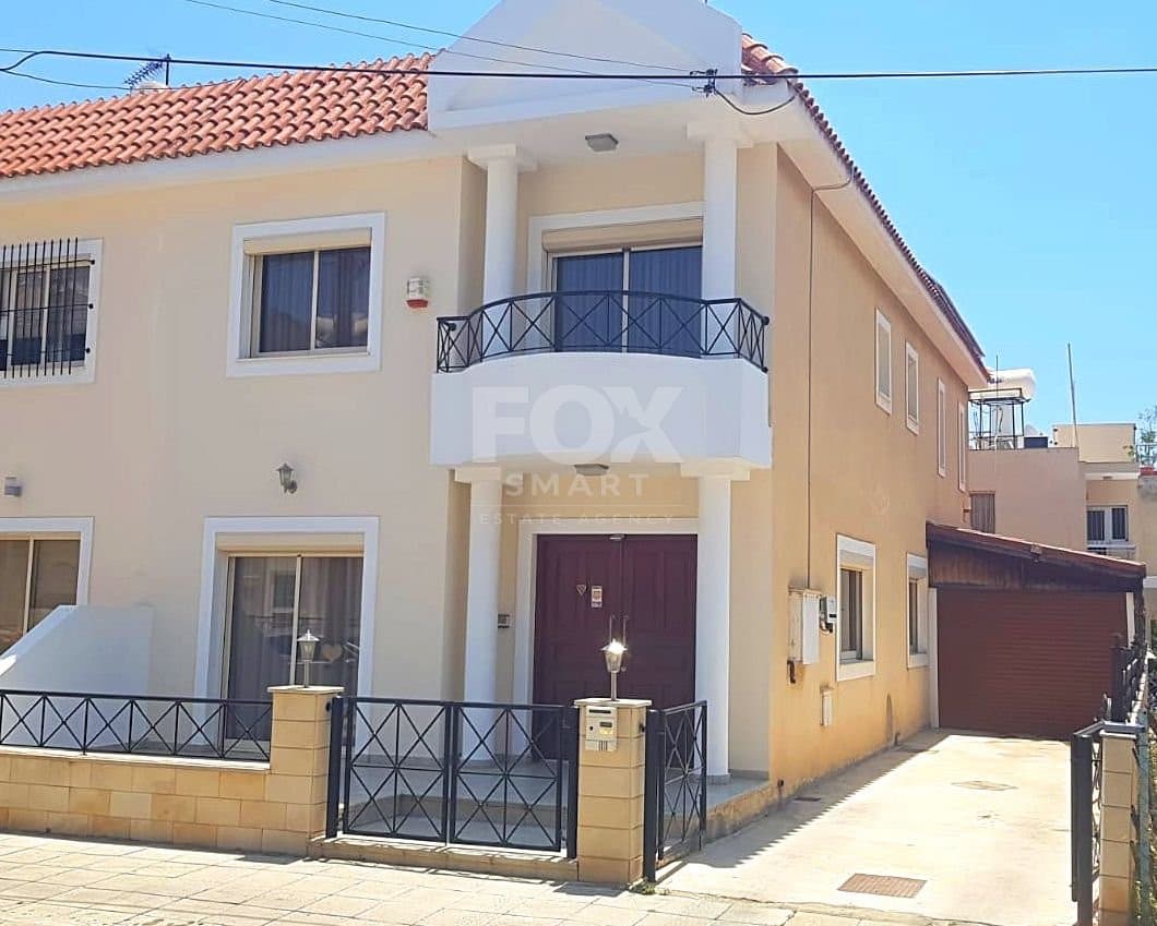 4 Bedroom Detached House for Sale in Limassol, Agios Nicolaos