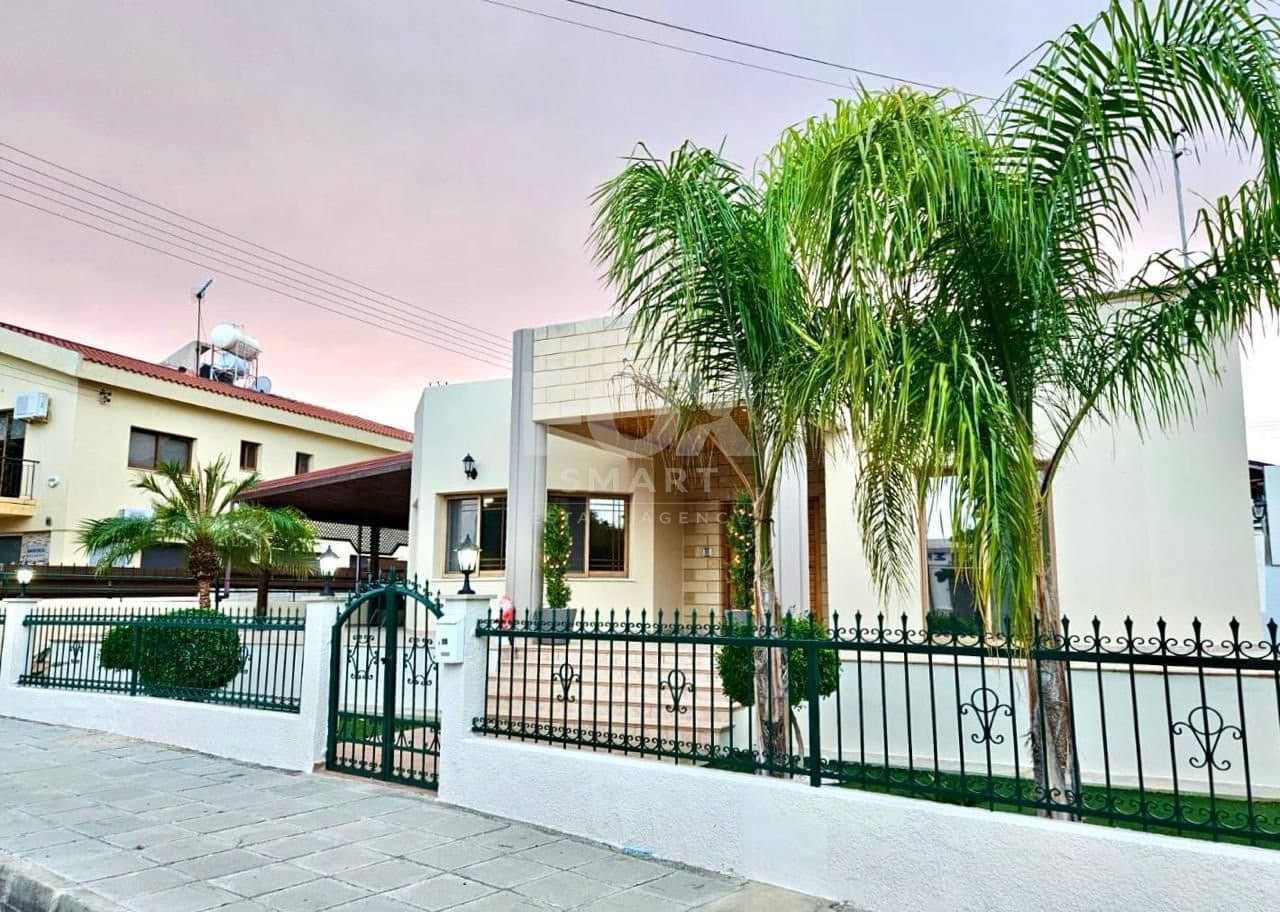 4 Bedroom Villa for Sale in Limassol, Episkopi