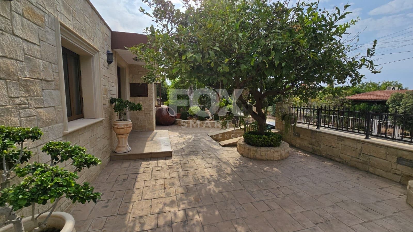 3 Bedroom Detached House for Rent in Limassol, Agios Athanasios