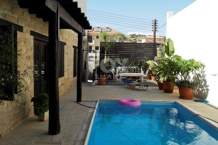 4 Bedroom Detached House for Sale in Limassol, Agia Paraskevi