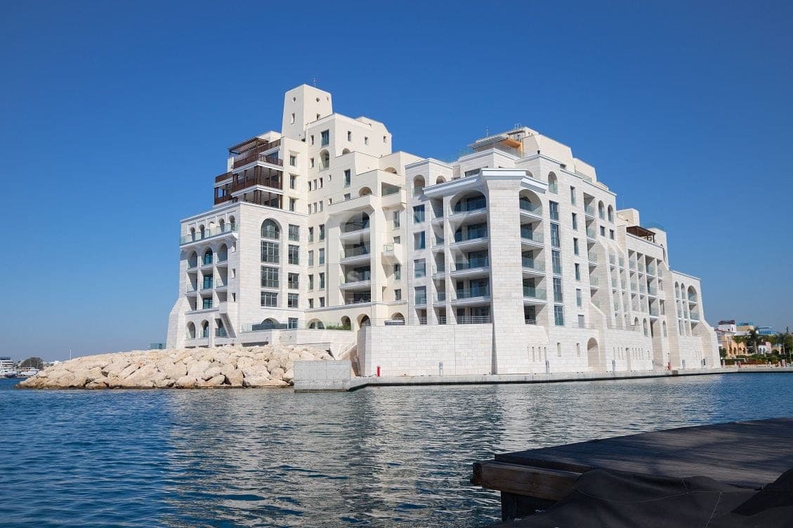 4 Bedroom Maisonette for Sale in Limassol, Limassol Marina