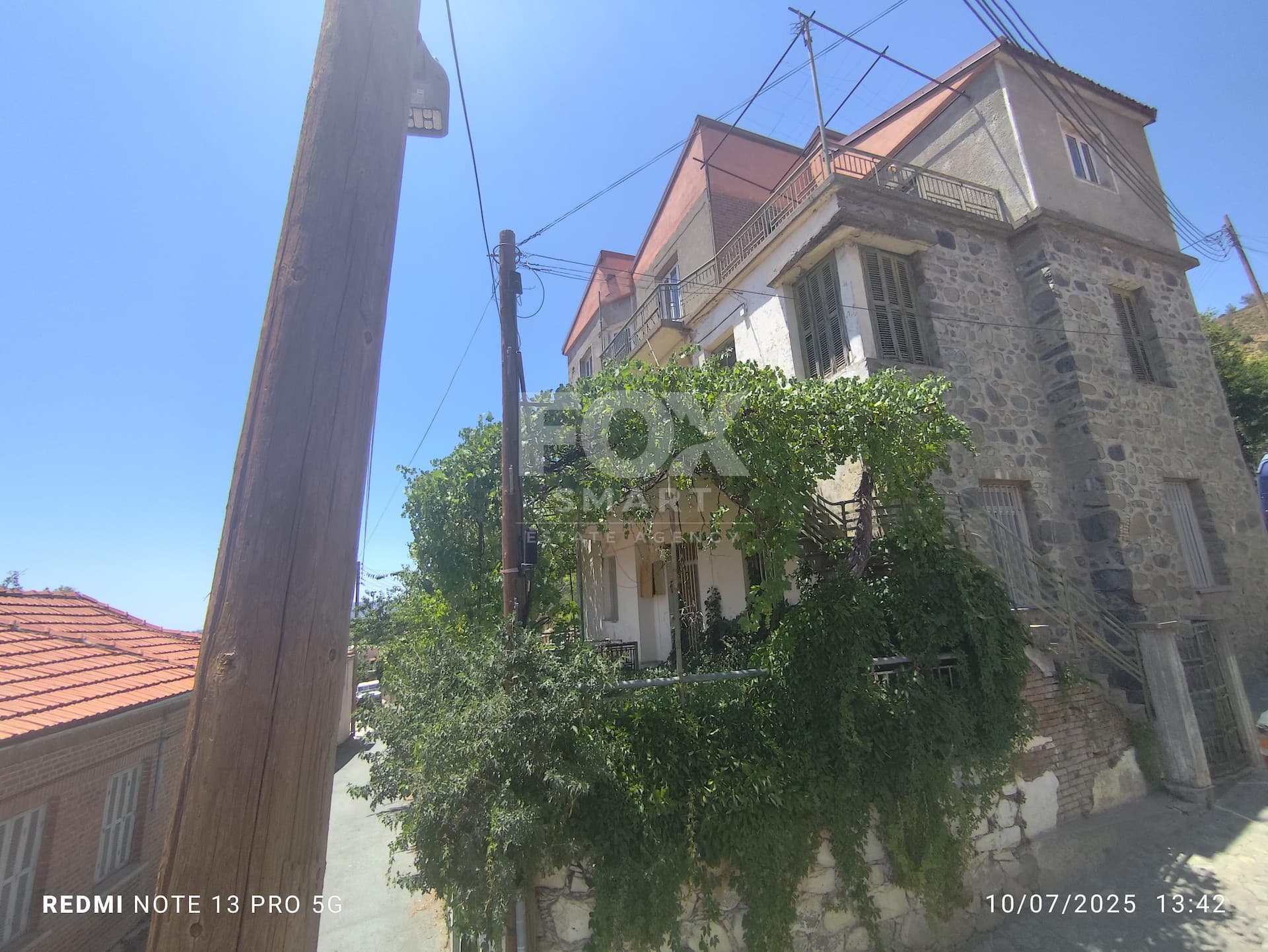 5 Bedroom Detached House for Sale in Limassol, Lemithou