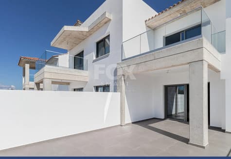 2 Bedroom Apartment for Sale in Paphos, Coral Bay