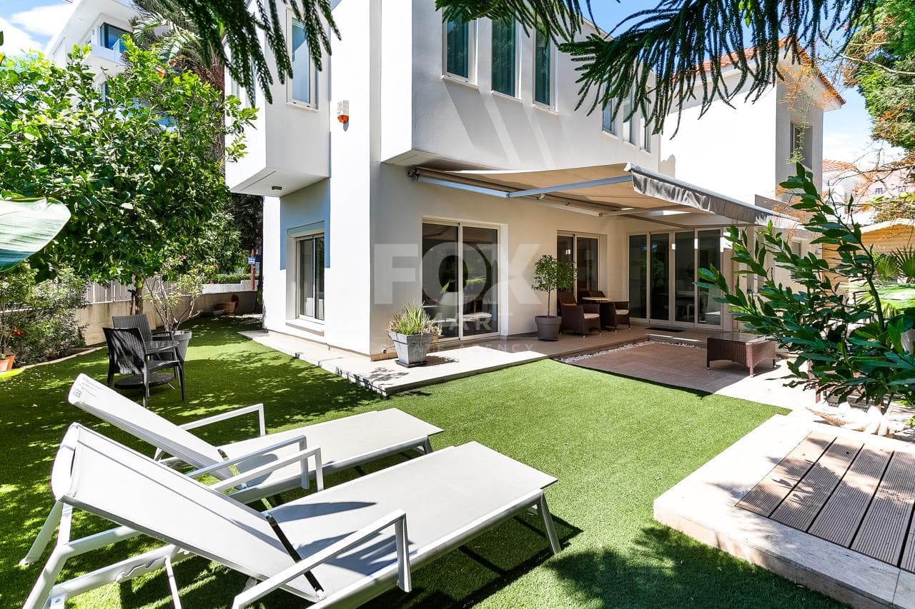 4 Bedroom Villa for Sale in Limassol, Potamos Germasogeias