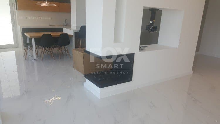4 Bedroom Apartment for Sale in Limassol, Agios Tychon - Tourist Area