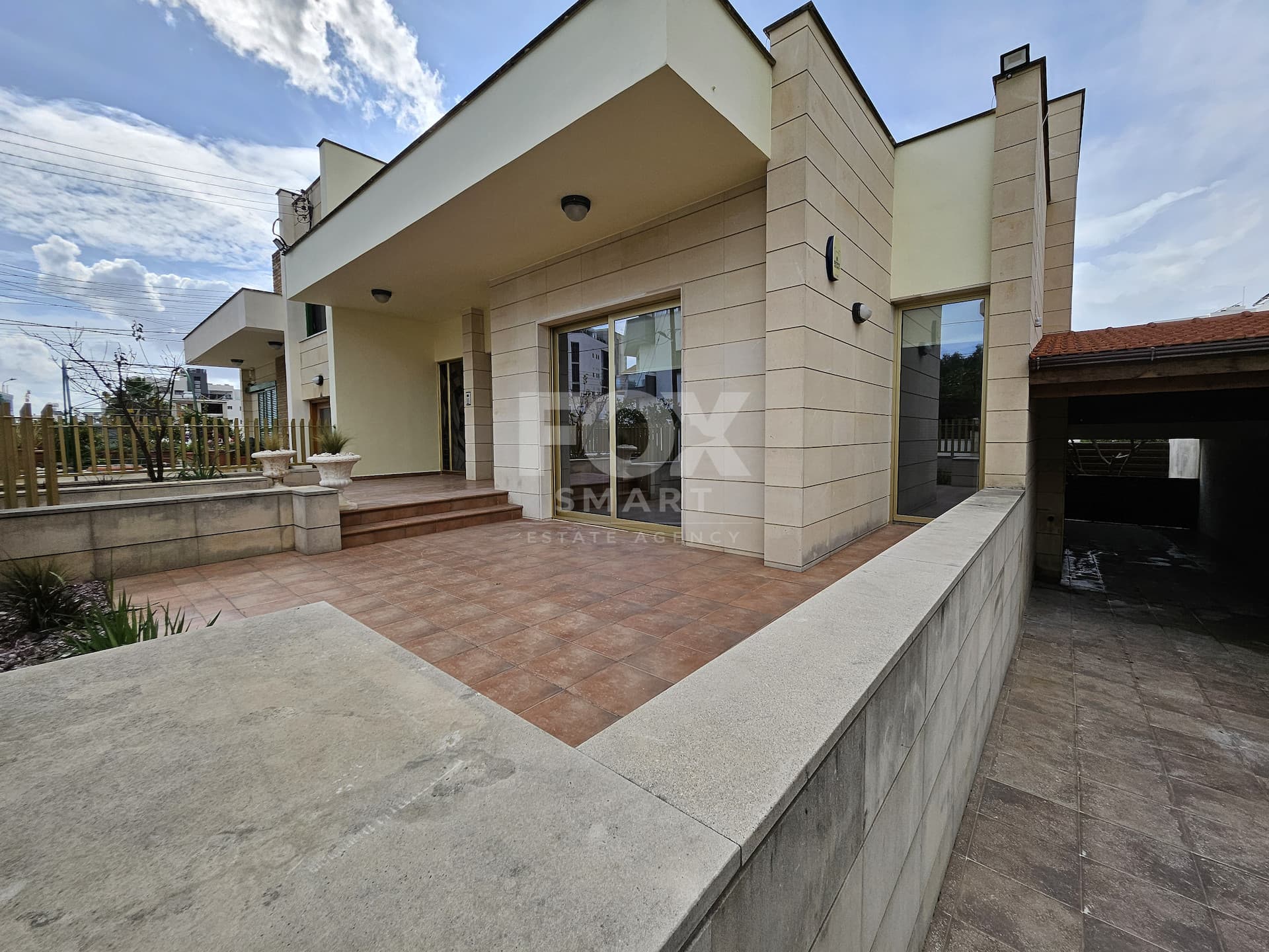 3 Bedroom Detached House for Rent in Limassol, Kapsalos