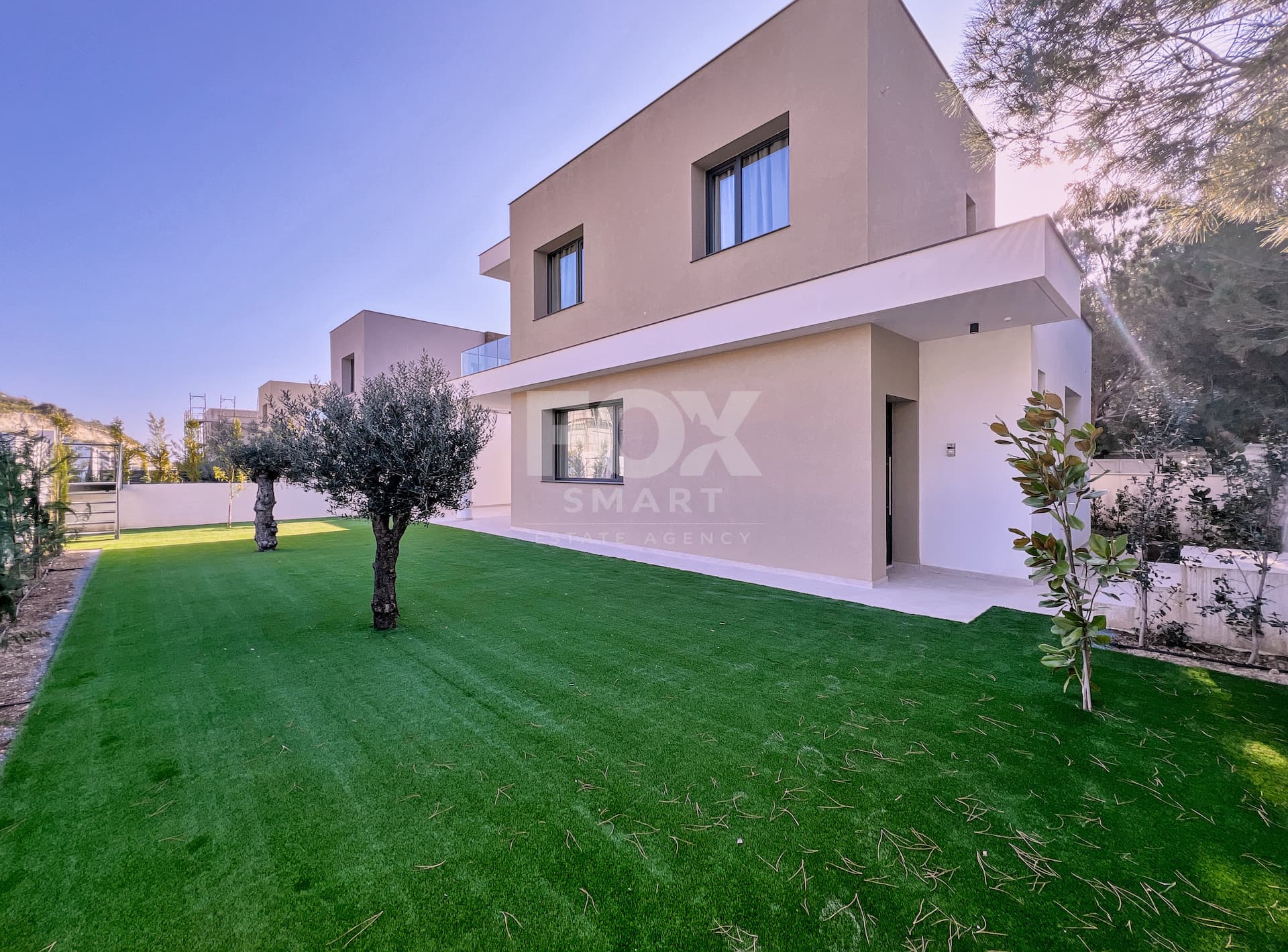 4 Bedroom Detached House for Rent in Limassol, Agios Tychon