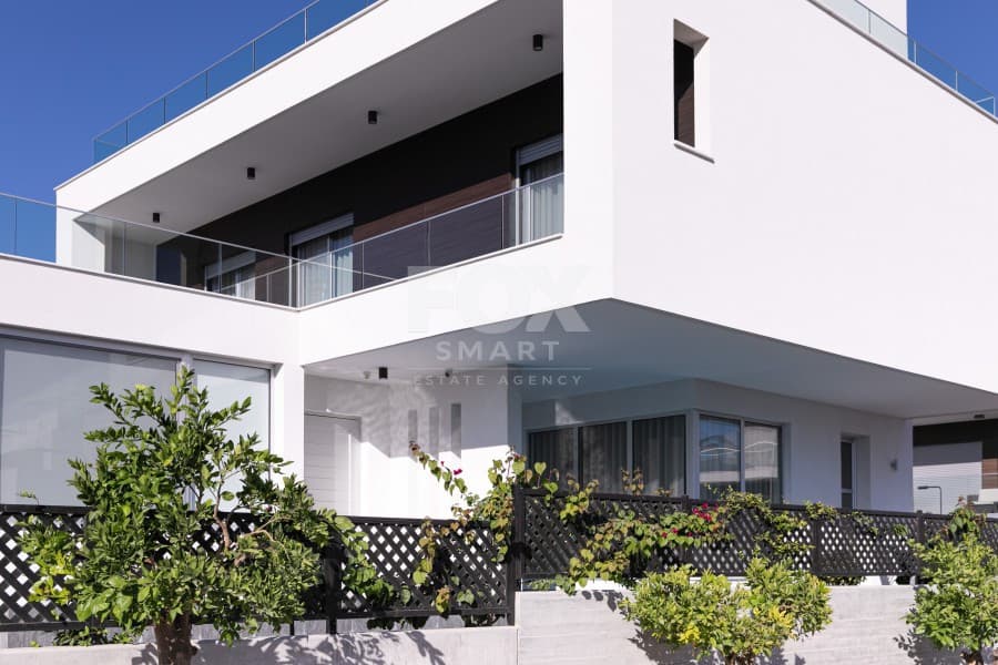 4 Bedroom Villa for Sale in Paphos, Geroskipou Tourist Area