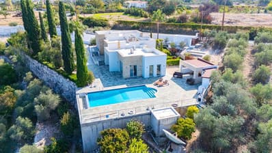 4 Bedroom Bungalow for Sale in Paphos, Latchi