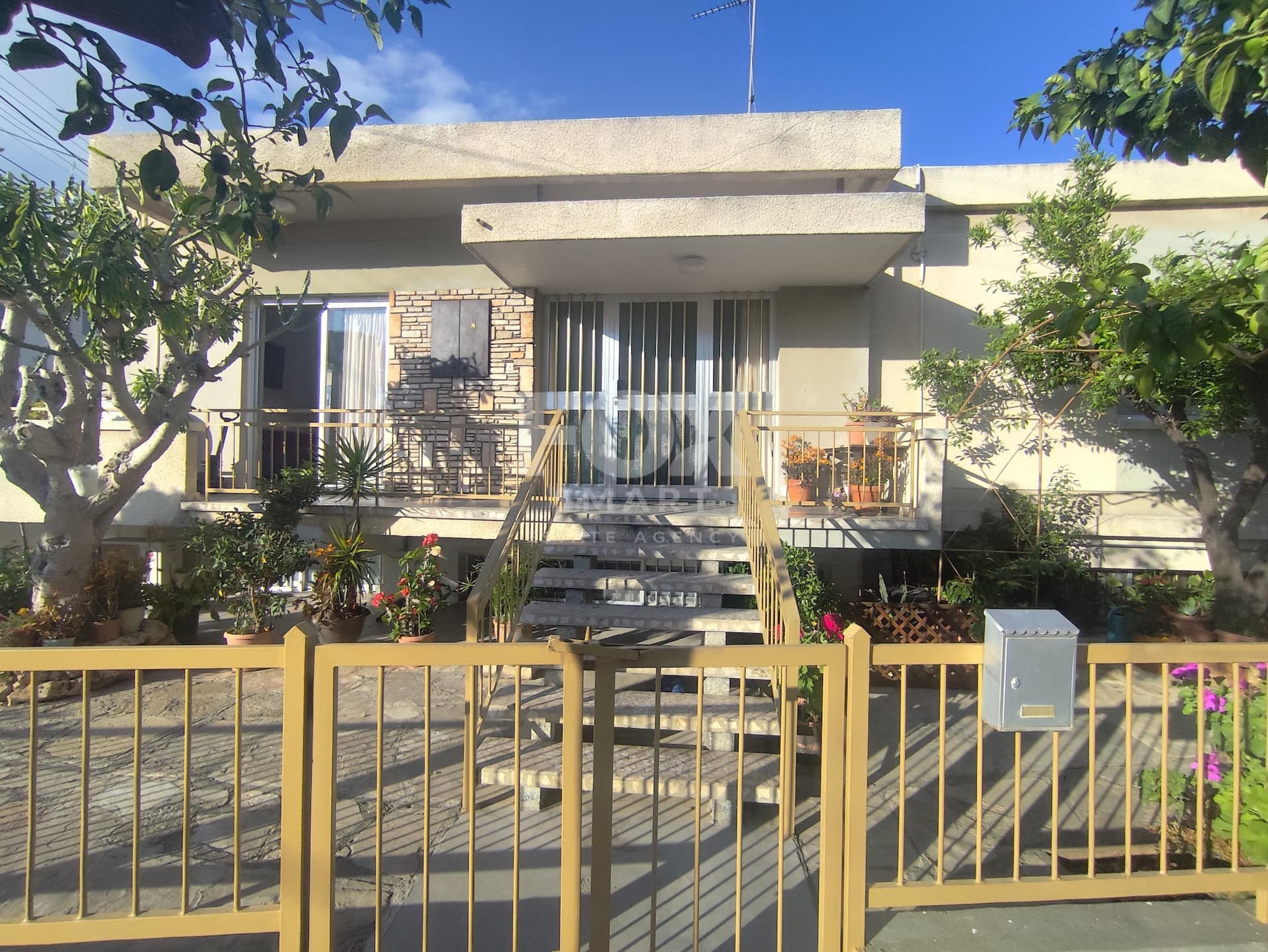 4 Bedroom Detached House for Sale in Limassol, Agios Ioannis