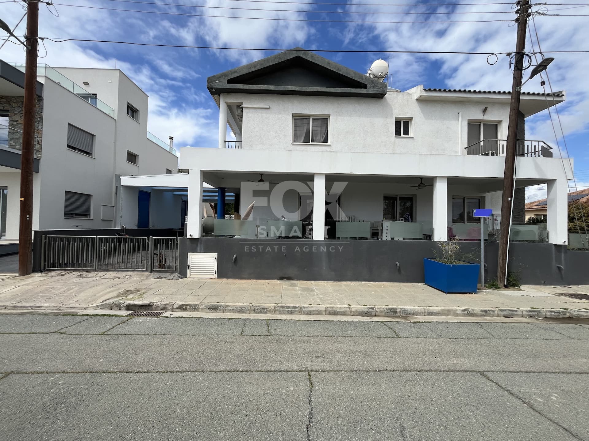 4 Bedroom Detached House for Sale in Limassol, Kato Polemidia