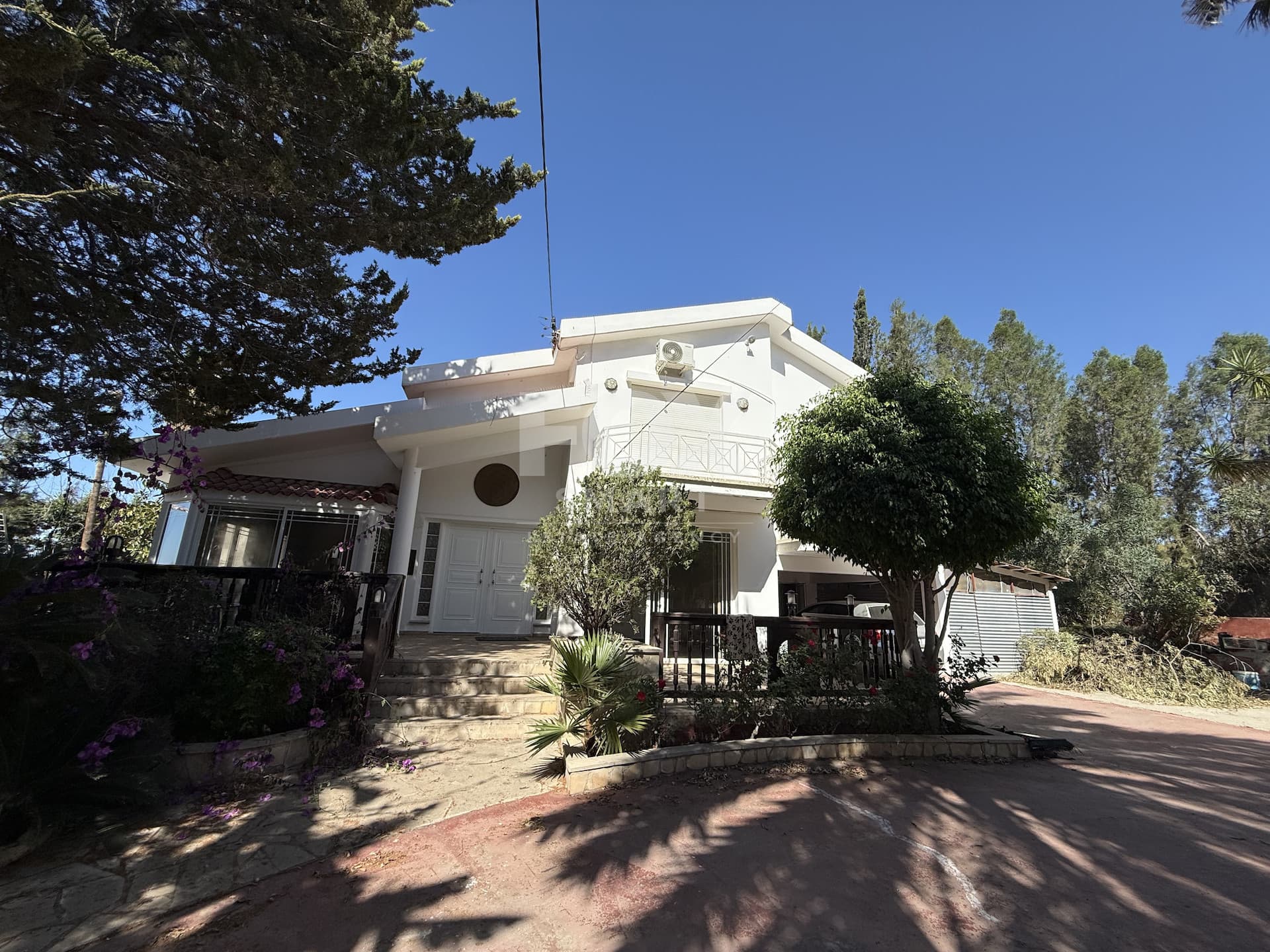 4 Bedroom Detached House for Rent in Limassol, Kato Polemidia