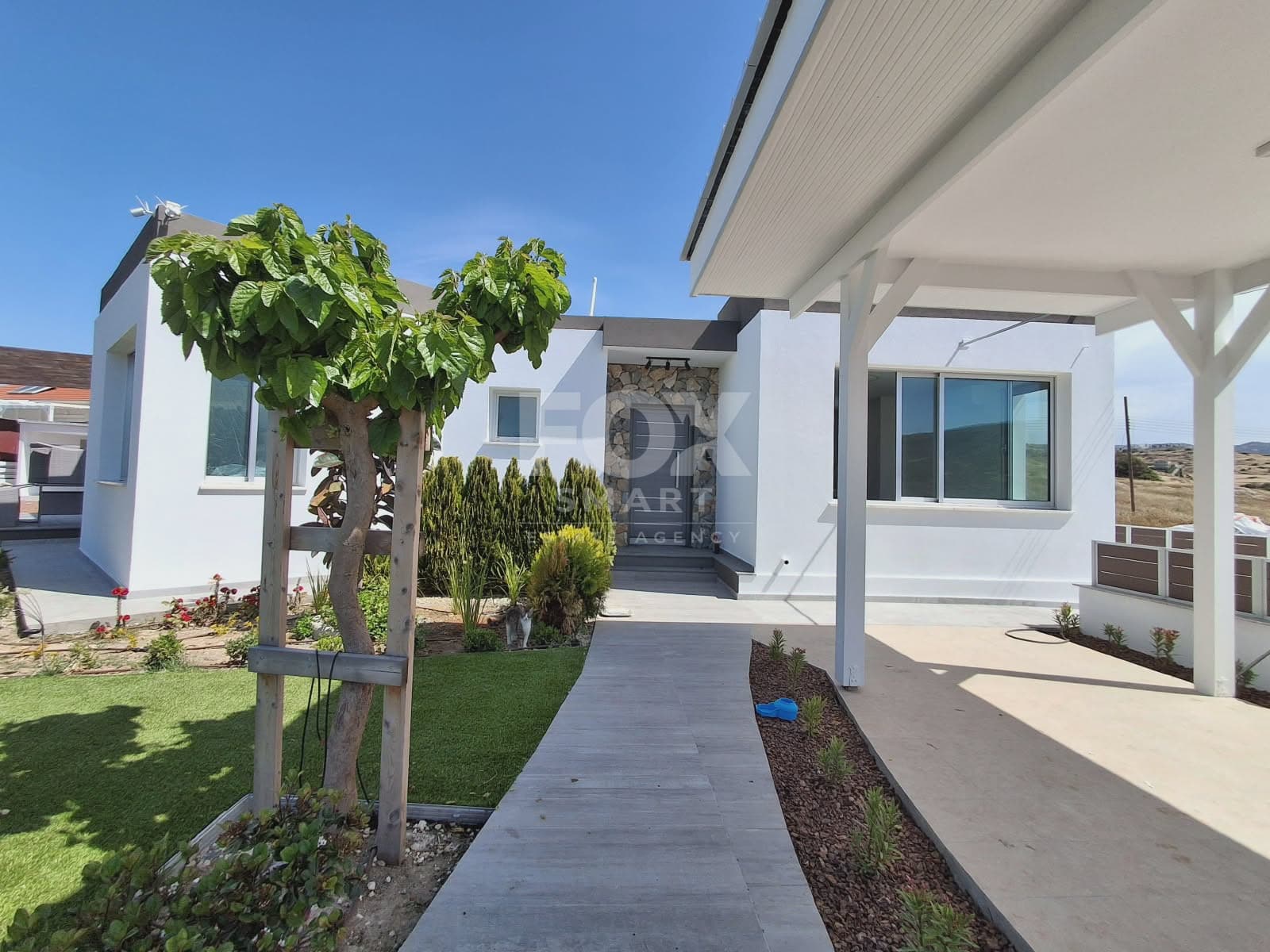 3 Bedroom Bungalow for Rent in Limassol, Moni