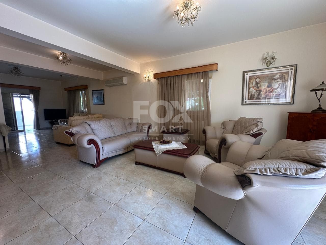 4 Bedroom Detached House for Sale in Limassol, Kato Polemidia