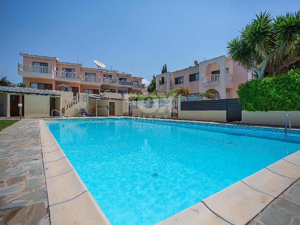 2 Bedroom Apartment for Sale in Paphos, Tala