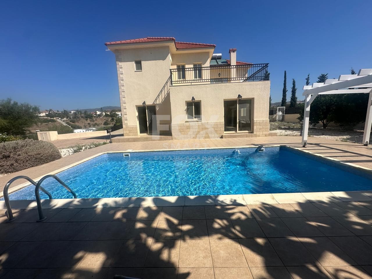 3 Bedroom Detached House for Rent in Limassol, Monagroulli