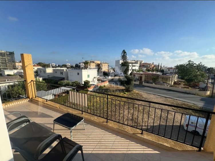 1 Bedroom Apartment for Sale in Paphos, Universal