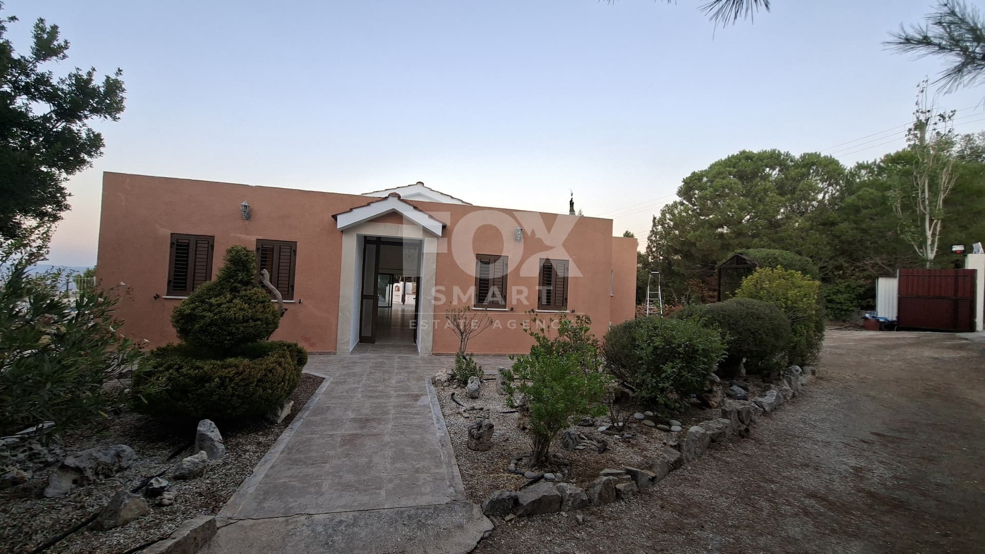4 Bedroom Bungalow for Rent in Paphos, Drousia