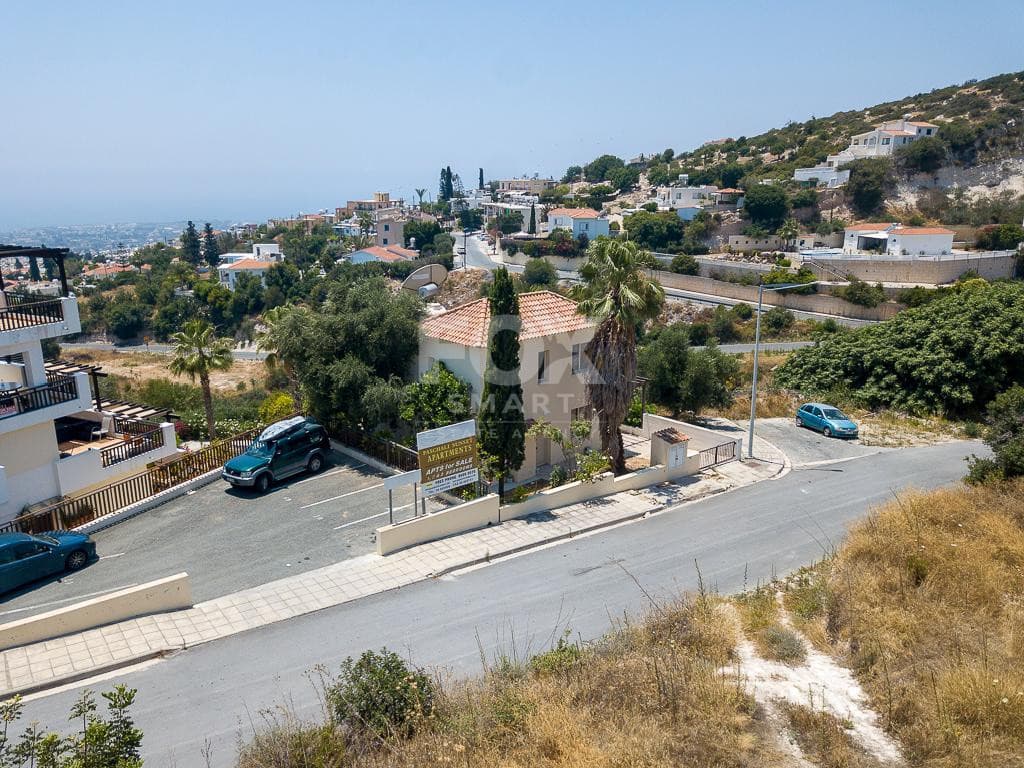 2 Bedroom Detached House for Sale in Paphos, Peyia