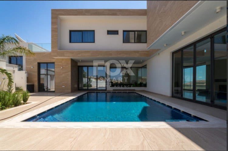 5 Bedroom Detached House for Sale in Limassol, Agia Paraskevi