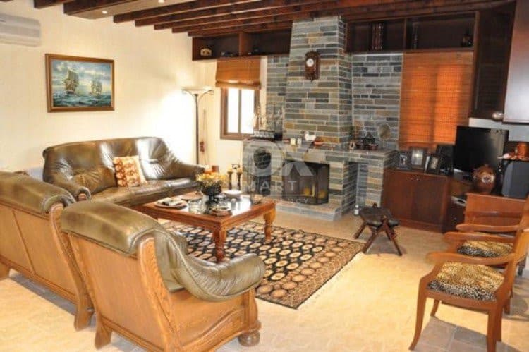 4 Bedroom Detached House for Sale in Limassol, Pissouri