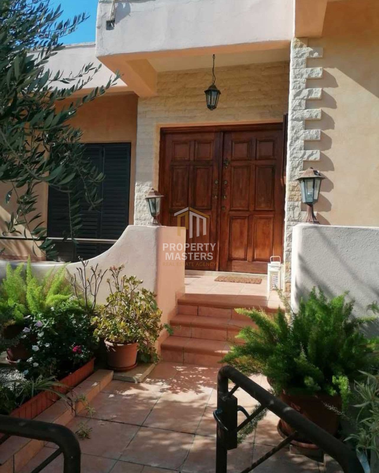 4 Bedroom  Apartment in Lakatameia, Nicosia