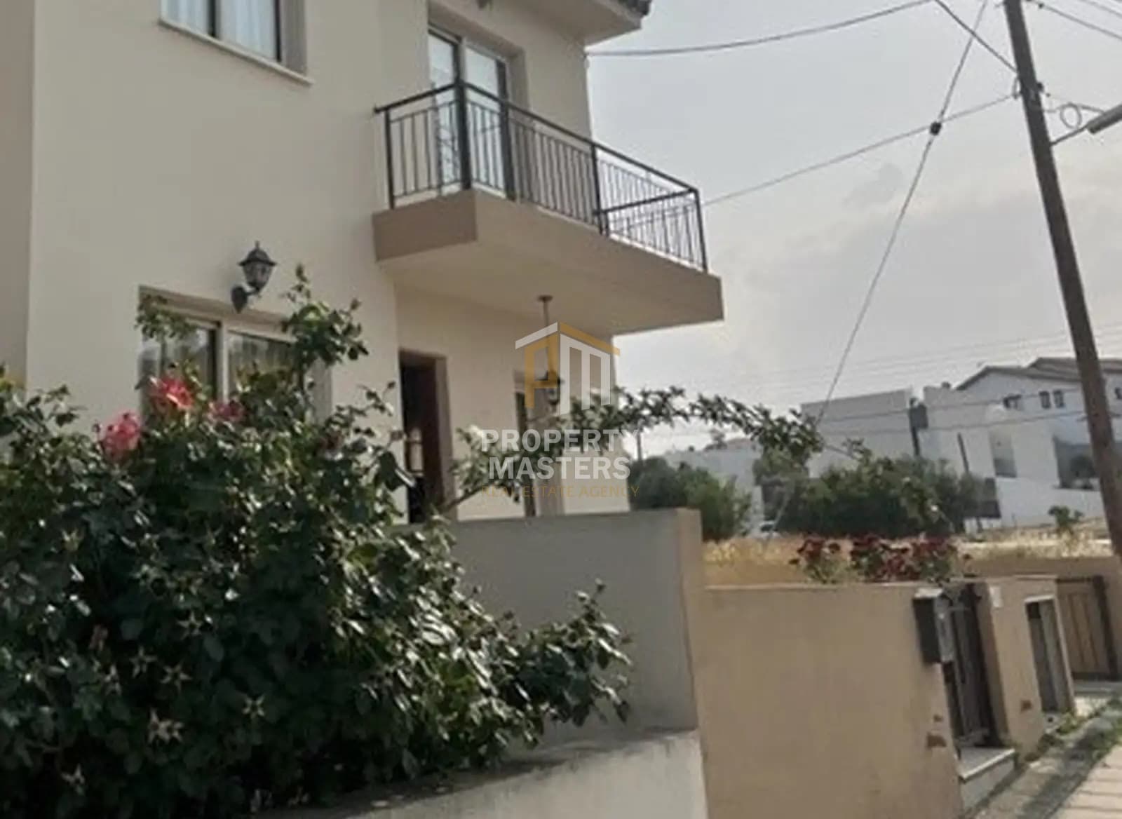 3 Bedroom  Semi-Detached House in Aglantzia, Nicosia