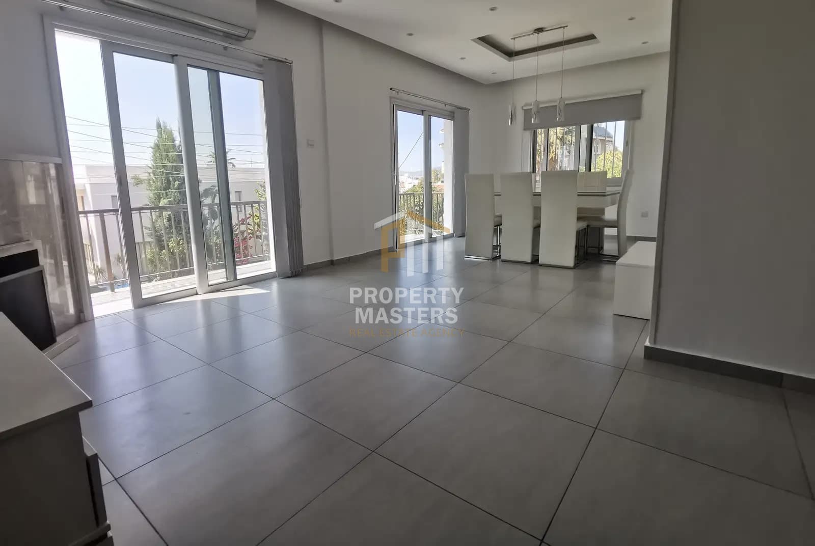 3 Bedroom  Apartment in Egkomi — Makedonitissa, Nicosia
